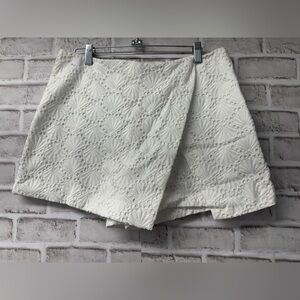 Lilly Pulitzer Shell Pattern Lace Women's lined Skorts sz 8 zip back